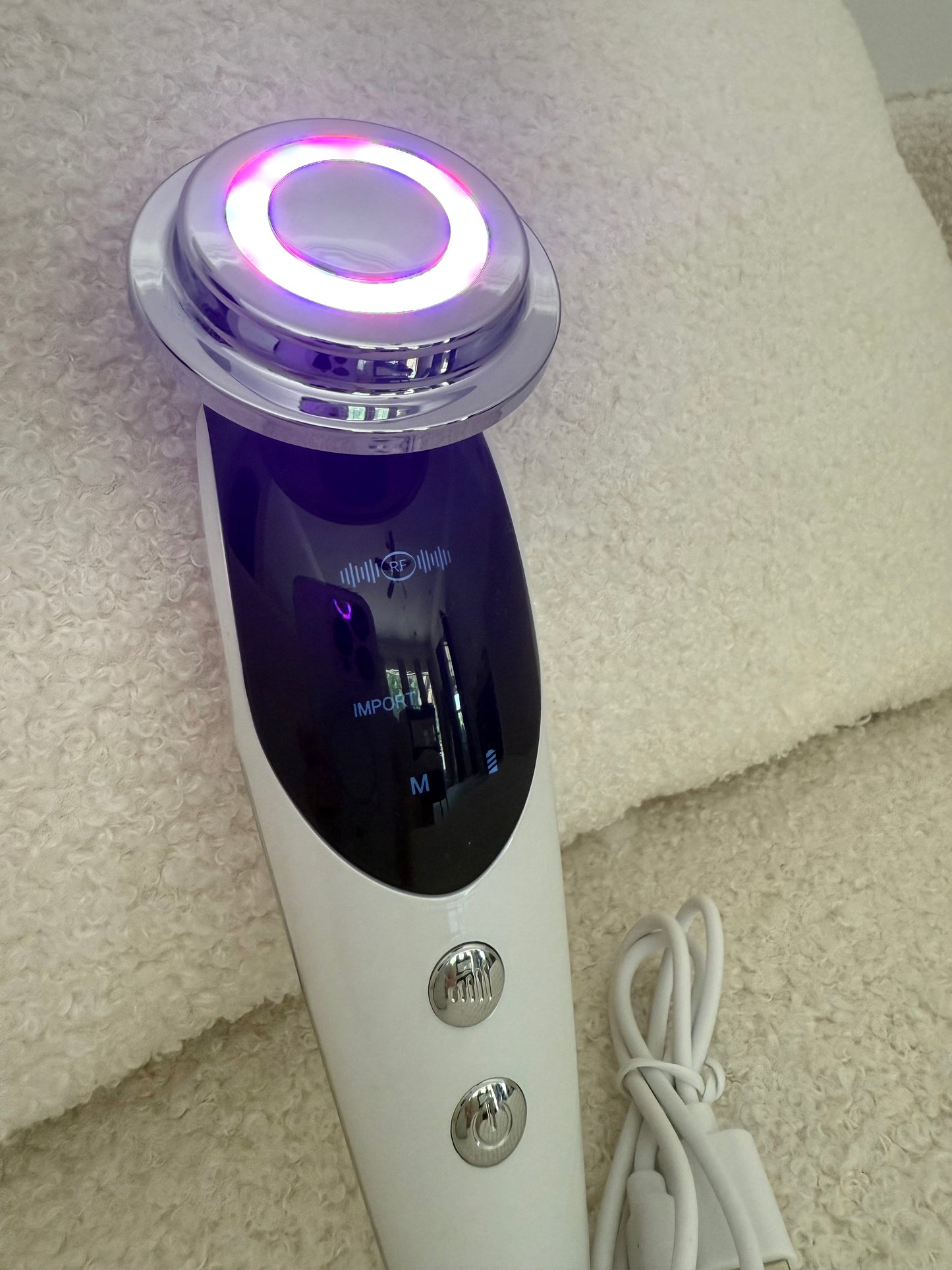 7-in-1 Anti-Aging RF & LED Skin Rejuvenation Device – Lifting, Firming & Deep Care