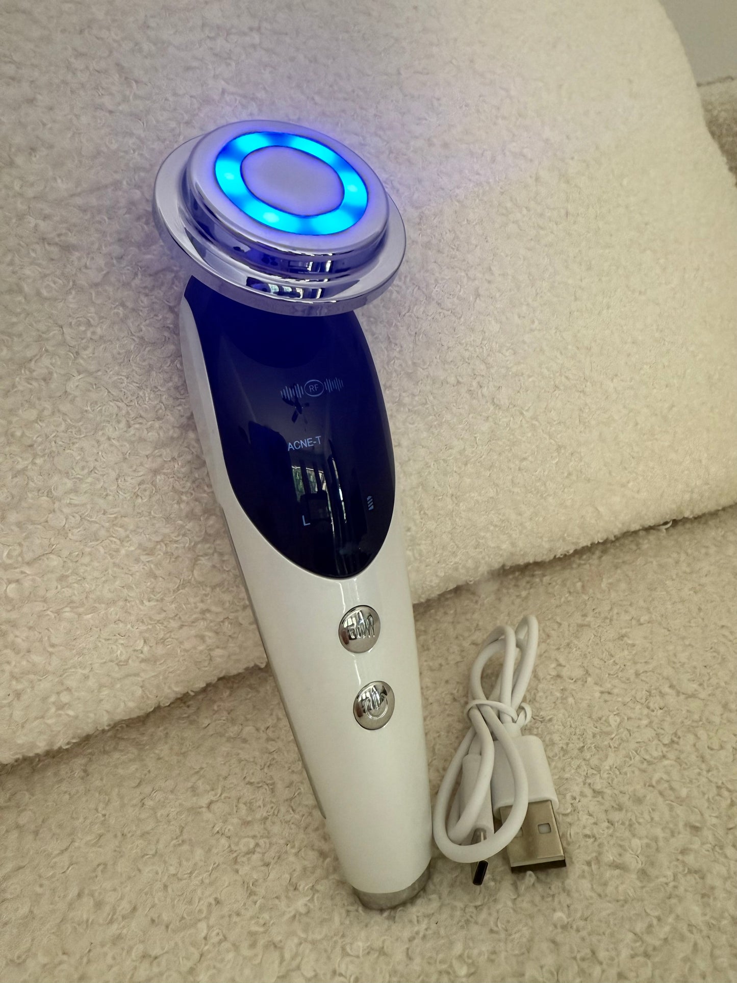 7-in-1 Anti-Aging RF & LED Skin Rejuvenation Device – Lifting, Firming & Deep Care