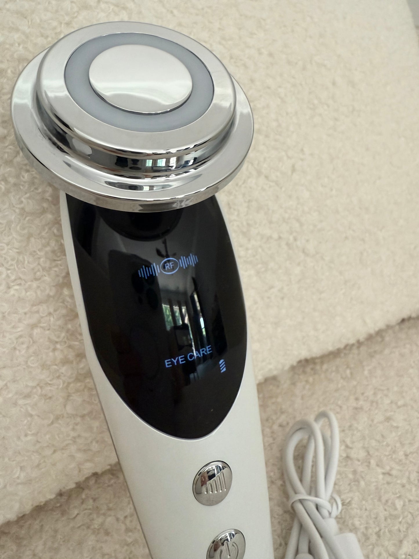 7-in-1 Anti-Aging RF & LED Skin Rejuvenation Device – Lifting, Firming & Deep Care