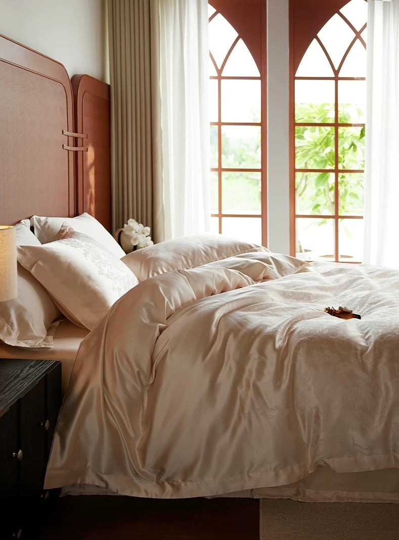 Pajamas & Bedding