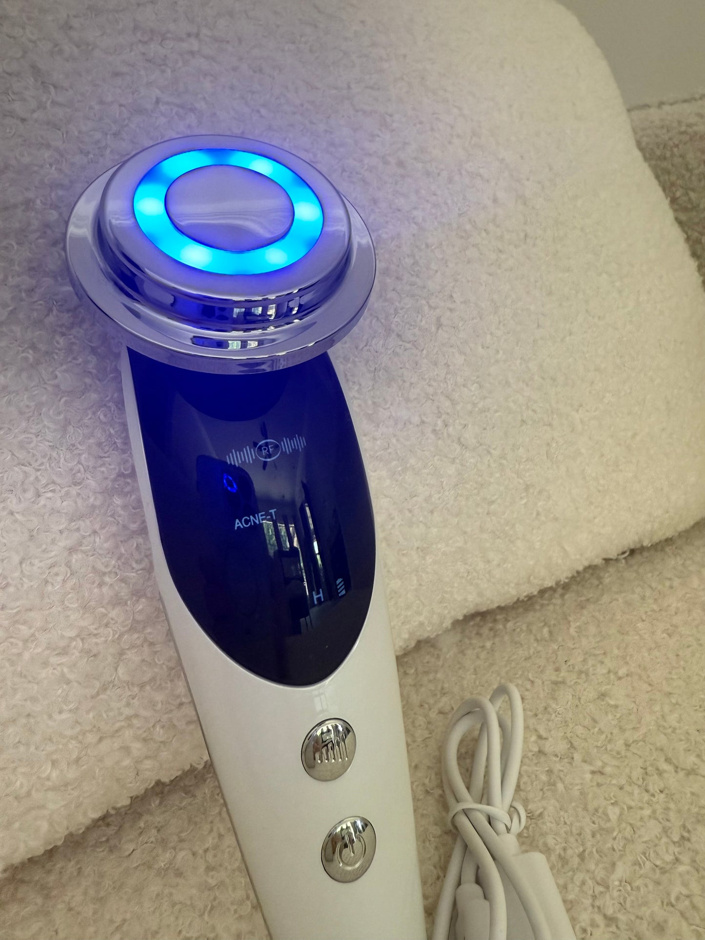 7-in-1 Anti-Aging RF & LED Skin Rejuvenation Device – Lifting, Firming & Deep Care
