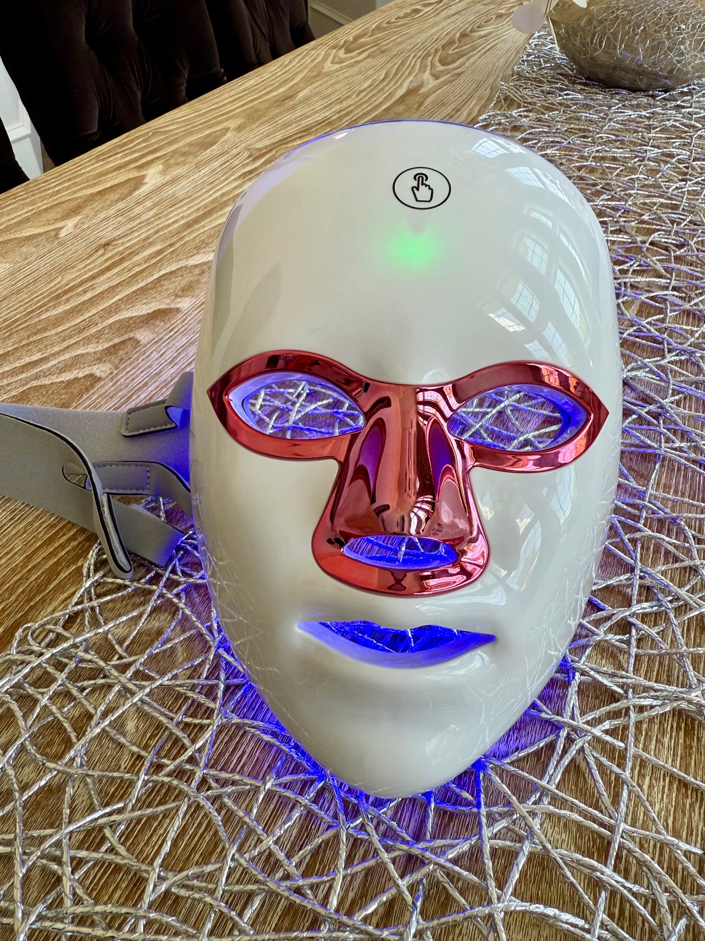 LED Light Therapy Facial Mask – Transform Your Skin at Home