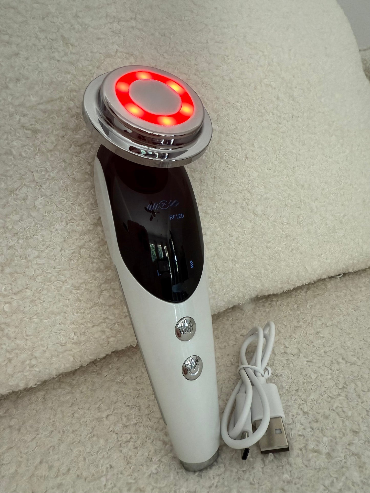 7-in-1 Anti-Aging RF & LED Skin Rejuvenation Device – Lifting, Firming & Deep Care