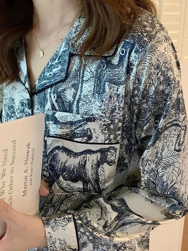 Luxury Silk-Feel Pajama Set – Elegant Toile Print